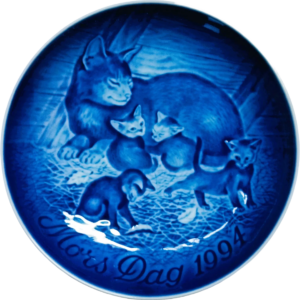 Piatto della Mamma 1994 Bing & Grøndahl - 15 cm - Gatta con Gattini - Allan Therkelsen - Blu; Bianco