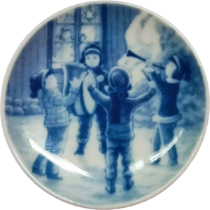 Placchetta di Natale 2004 Bing & Grøndahl - 8 cm - L'orchestra di Natale - Jørgen Nielsen - Blu; Bianco