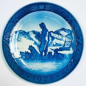Piatto di Natale 1978 Royal Copenhagen - 18 cm - Paesaggio della Groenlandia - Kaj Lange - Blu; Bianco