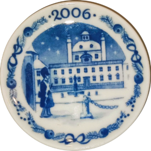 Placchetta di Natale 2006 Royal Copenhagen - 8 cm - Castello di Fredensborg - Sven Vestergaard - Blu; Bianco